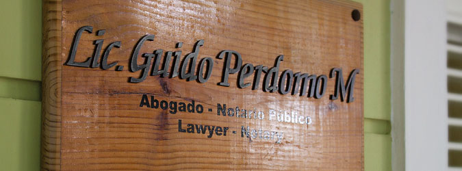 Lic. Guido Luis Perdomo Montalvo | Abogado - Notario Público